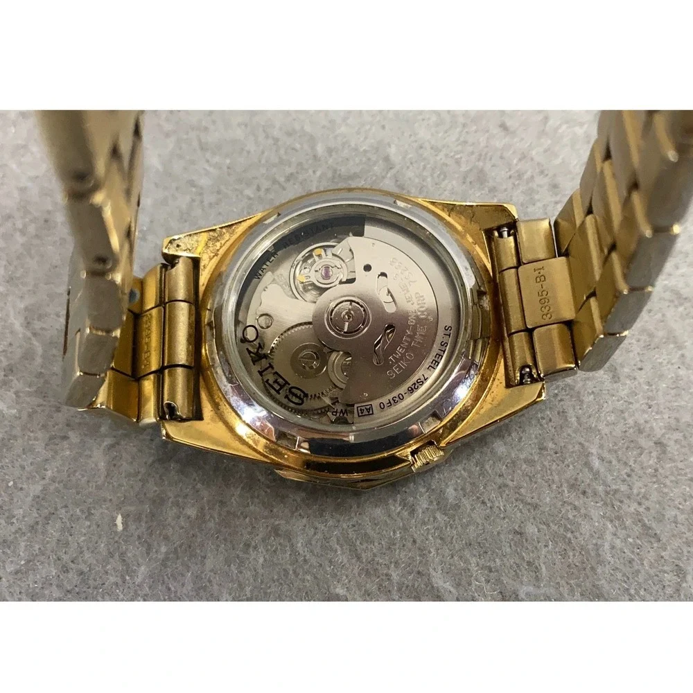 Seiko 5 Automatic 21 Jewels Gold Dial Mens Watch 7S26-03F0‎ Exhibition Back